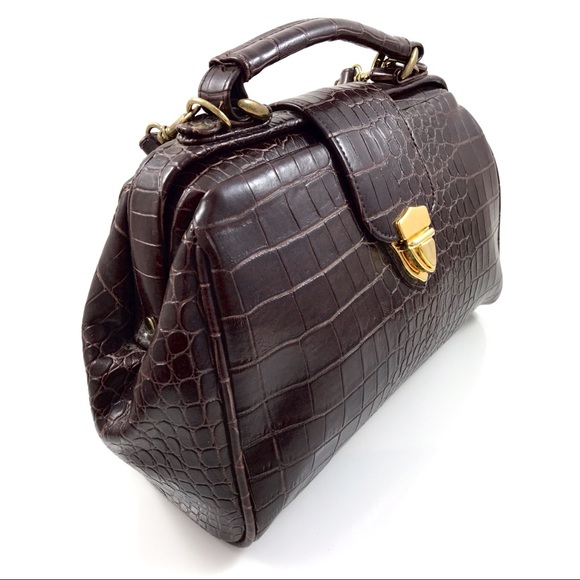 ❌SOLD❌ crocodile faux leather doctor satchel - Picture 3 of 8
